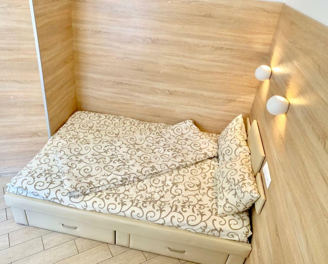 Smart -Апартаменти В Центрі Львова - 2 Хв До Оперного Театру Luaran gambar